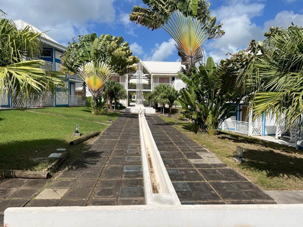 Studio Le Titoune Acces Plage St-Francois Avec Reservoir D'Eau Automatique Saint-Francois  Exteriör bild